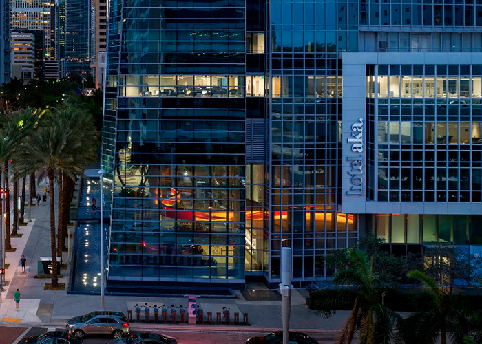 HOTEL-AKA-1.jpg