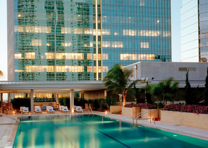 HOTEL-AKA-3.jpg